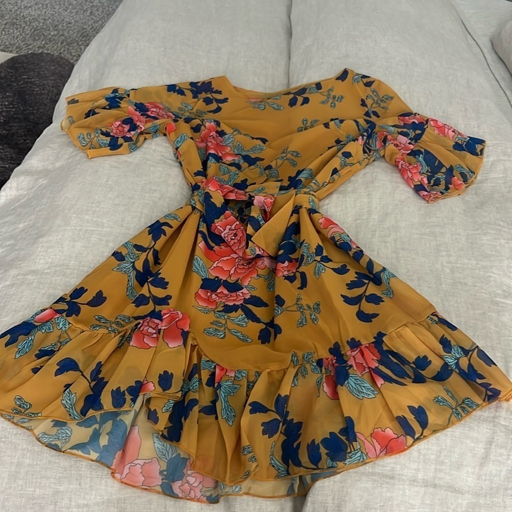 Cupshe dress never worn